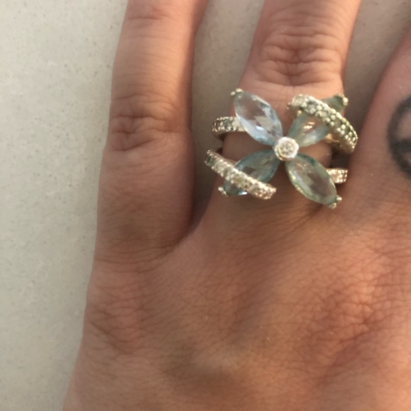 Costume ring - Picture 2 of 2